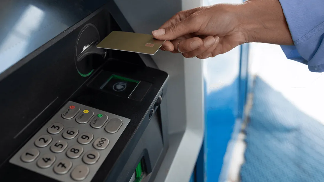 Paiement carte bancaire distributeur