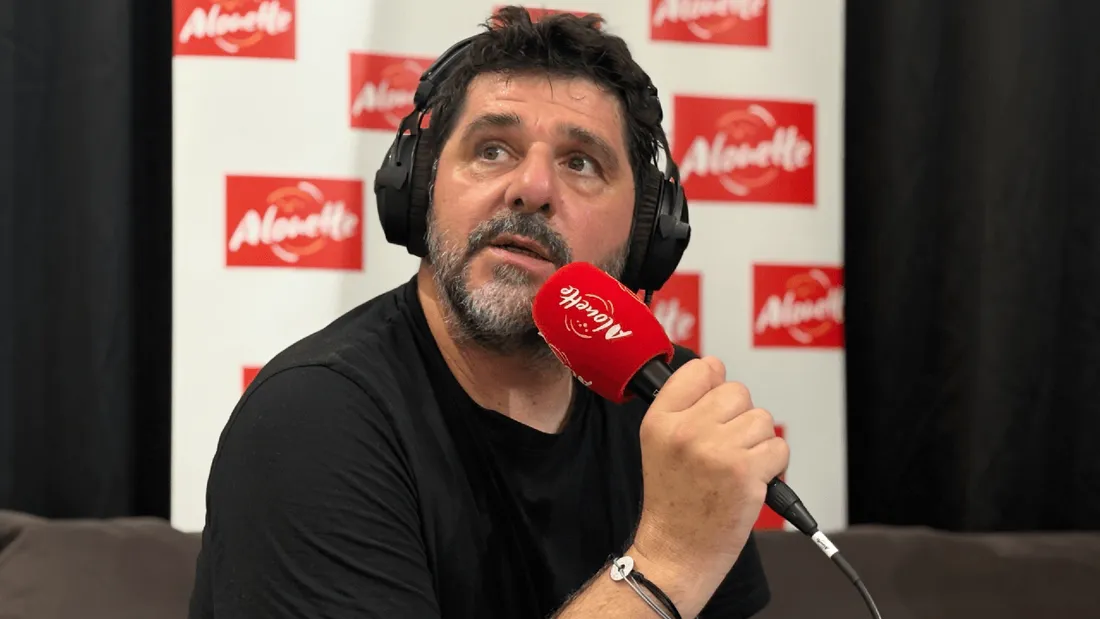 Patrick Fiori au micro d'Alouette en juin 2026.