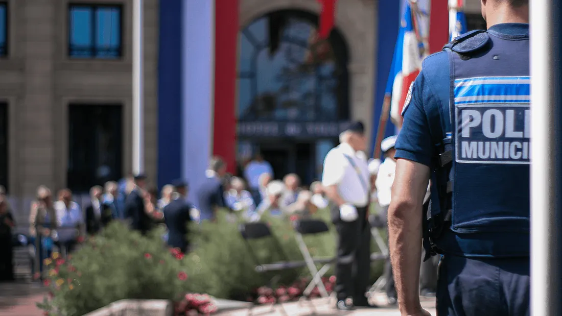 Agent de police municipale