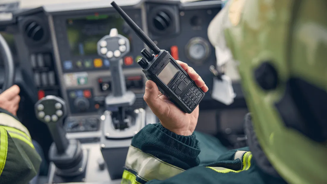 Les corps des trois personnes décédées étaient découverts par les pompiers.