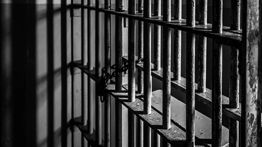 Le père du nourrisson a été écroué ce lundi.