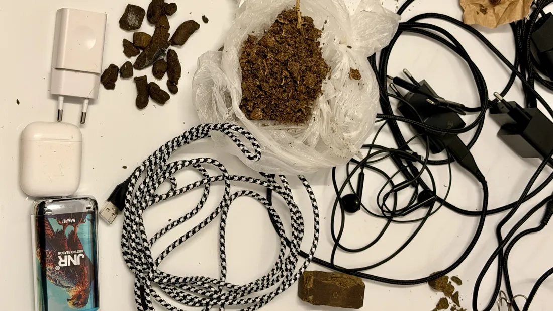 De la drogue et divers objets interdits ont été découverts