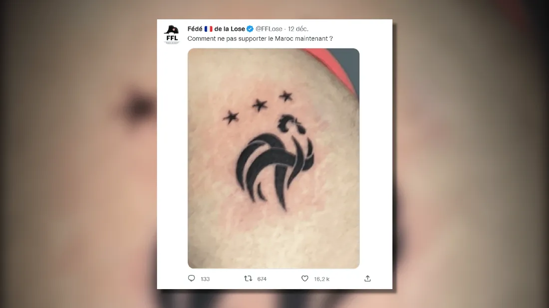 Certain de la victoire des Bleus à la Coupe du Monde, il se tatoue les trois étoiles