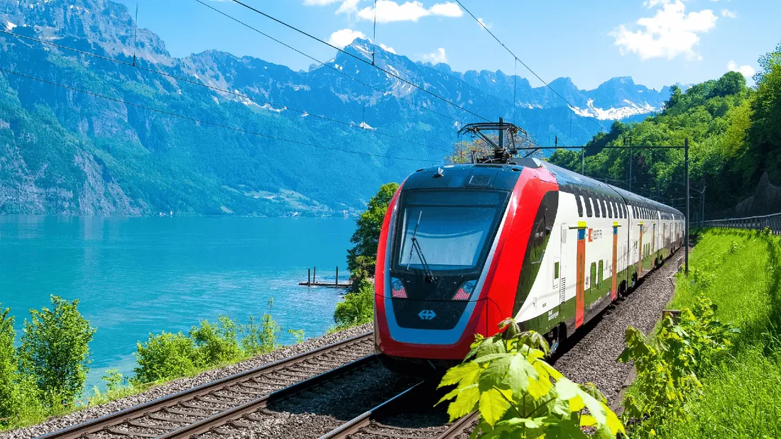 La Suisse bat le record du train de passagers le plus long du monde 