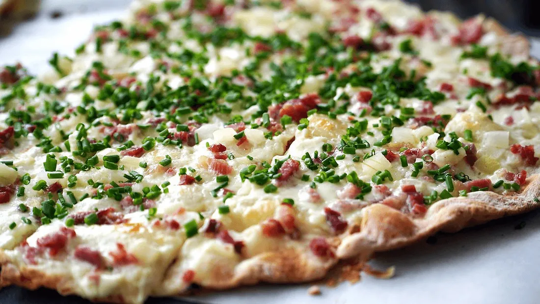 Strasbourg : des étudiants battent le record de la plus grande flammekueche !