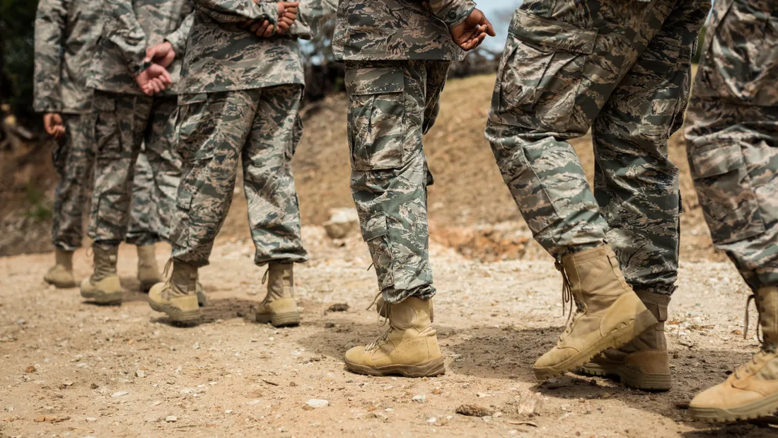 Militaires