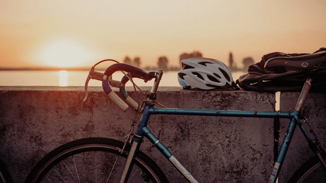 Vélo: des sénateurs relancent la bataille du casque obligatoire
