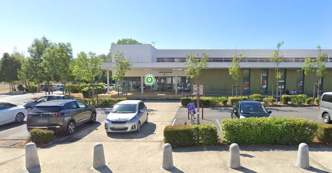 Image piscine de Sedan