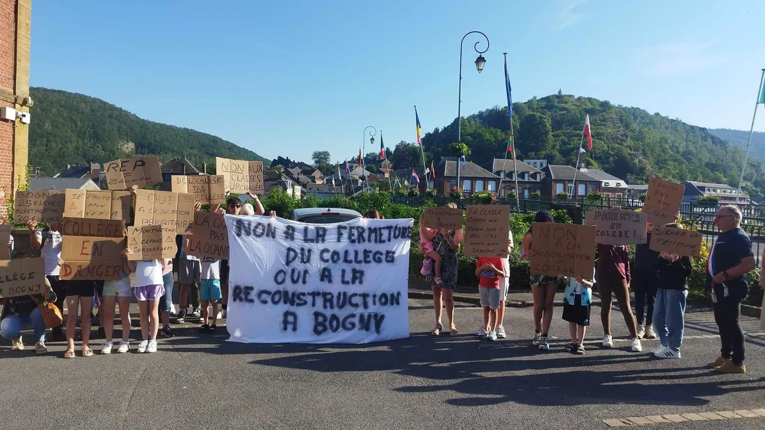 Facebook Pour l’implantation du nouveau collège à Bogny sur Meuse