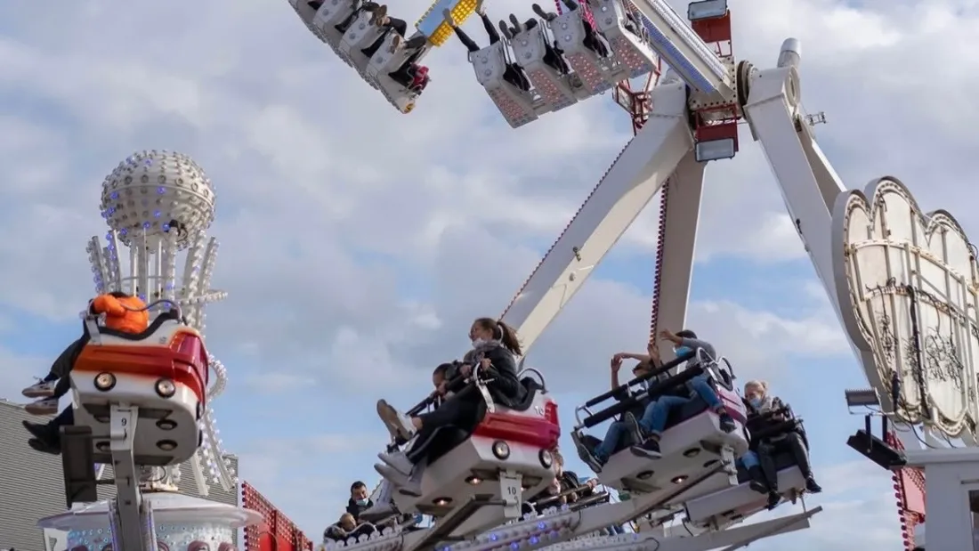 Facebook : Fête foraine de Charleville