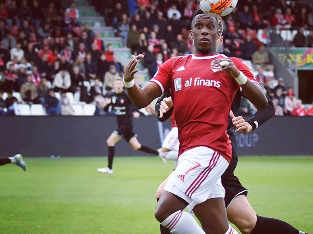 Intagram Yeni Ngbakoto