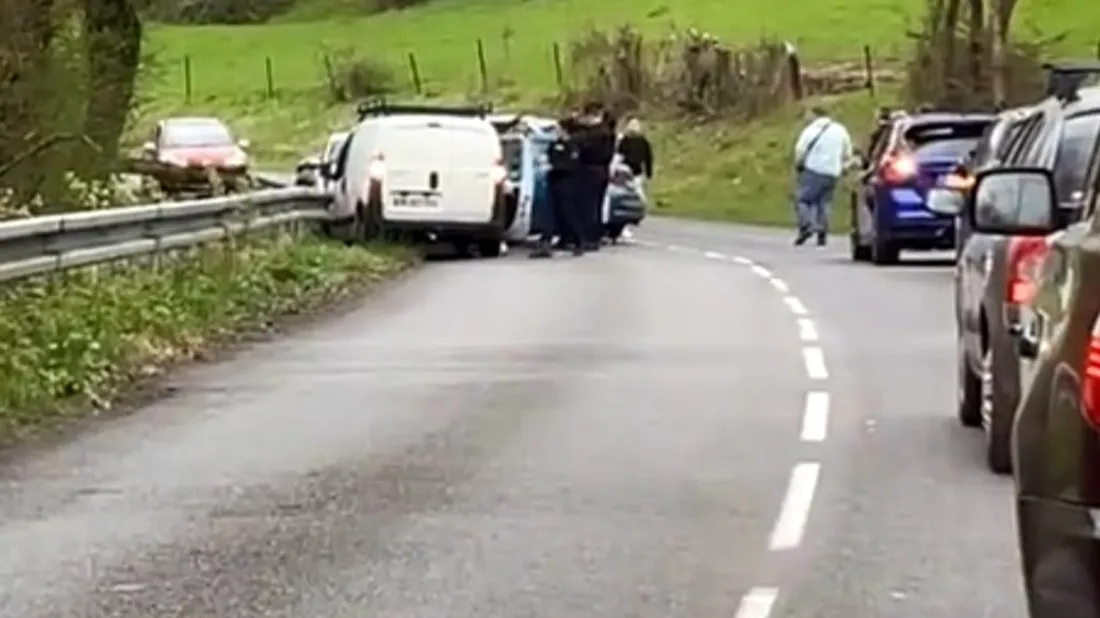 Capture Facebook Info route 08 (Julie)