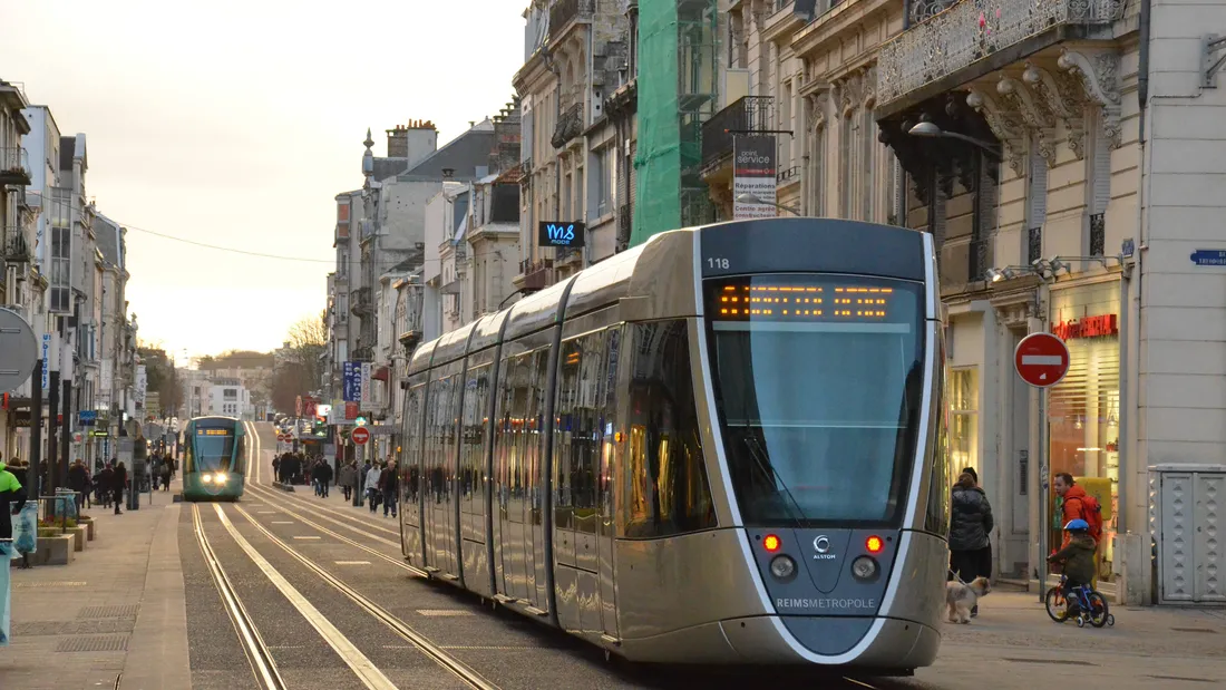 Tram Reims