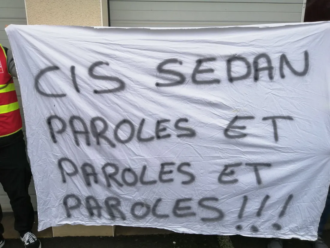 Grève pompiers banderole