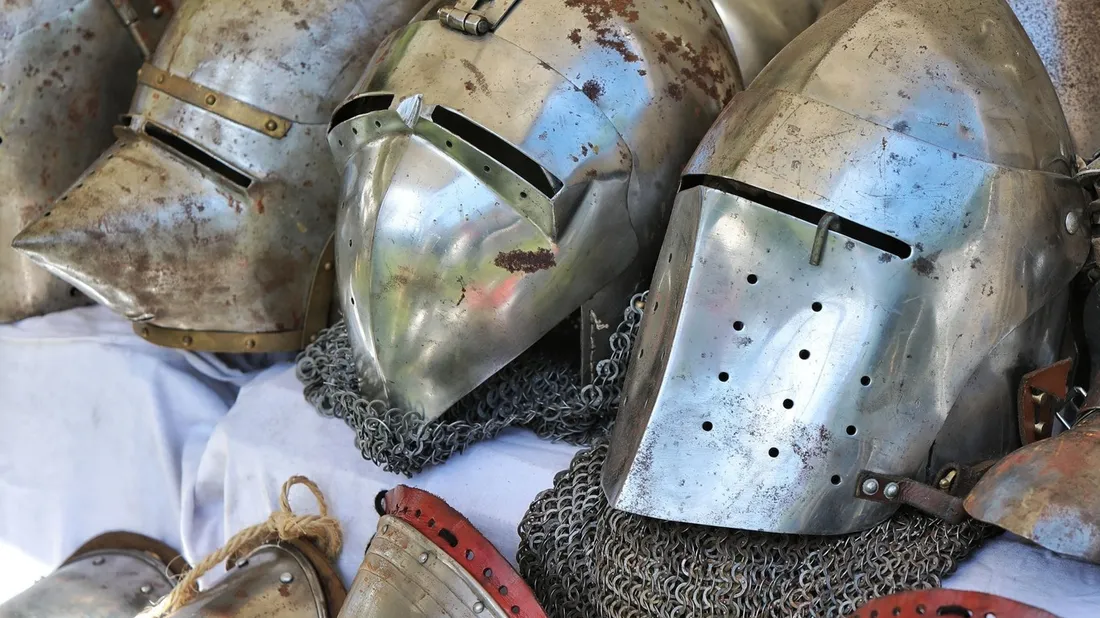 Armures chateau fort