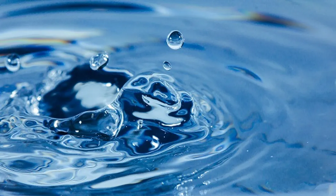 eau gouttes