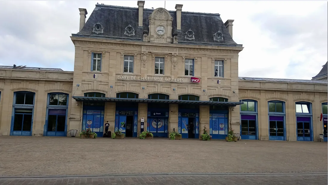 gare de Charleville