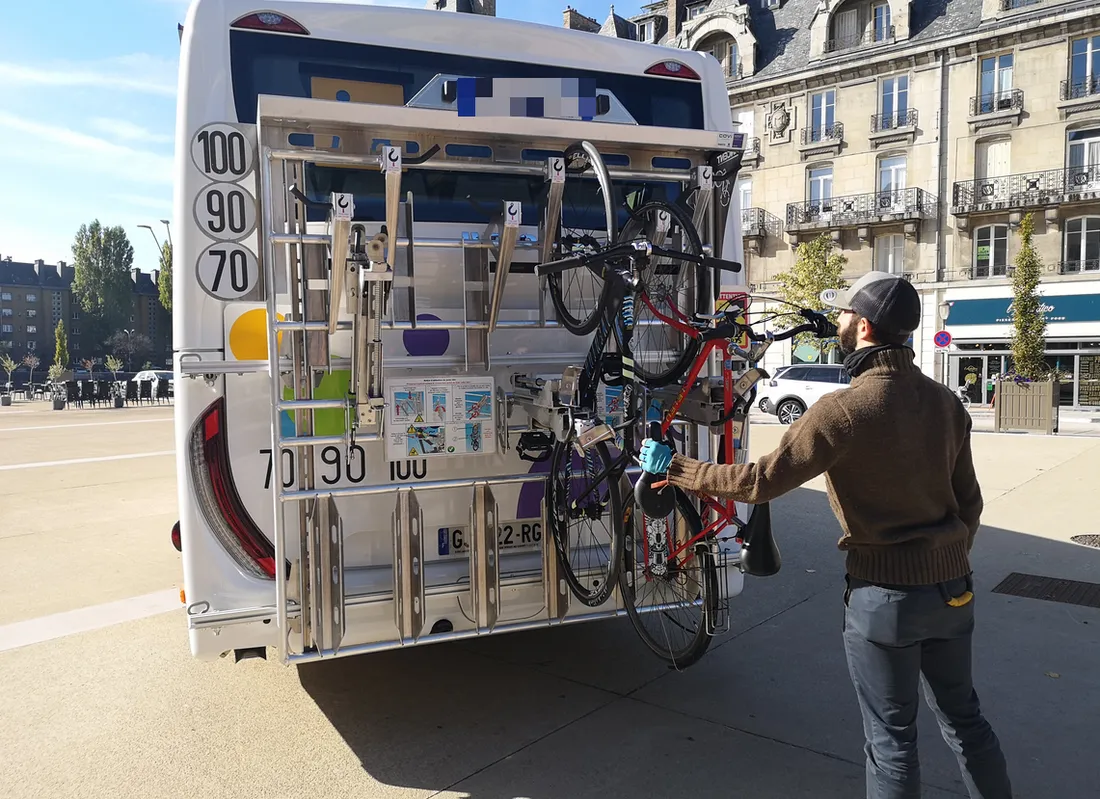 Porte-vélo bus