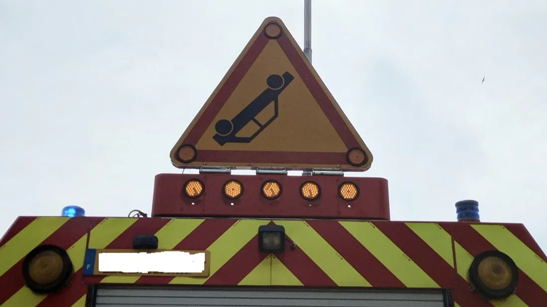 SP panneau accident