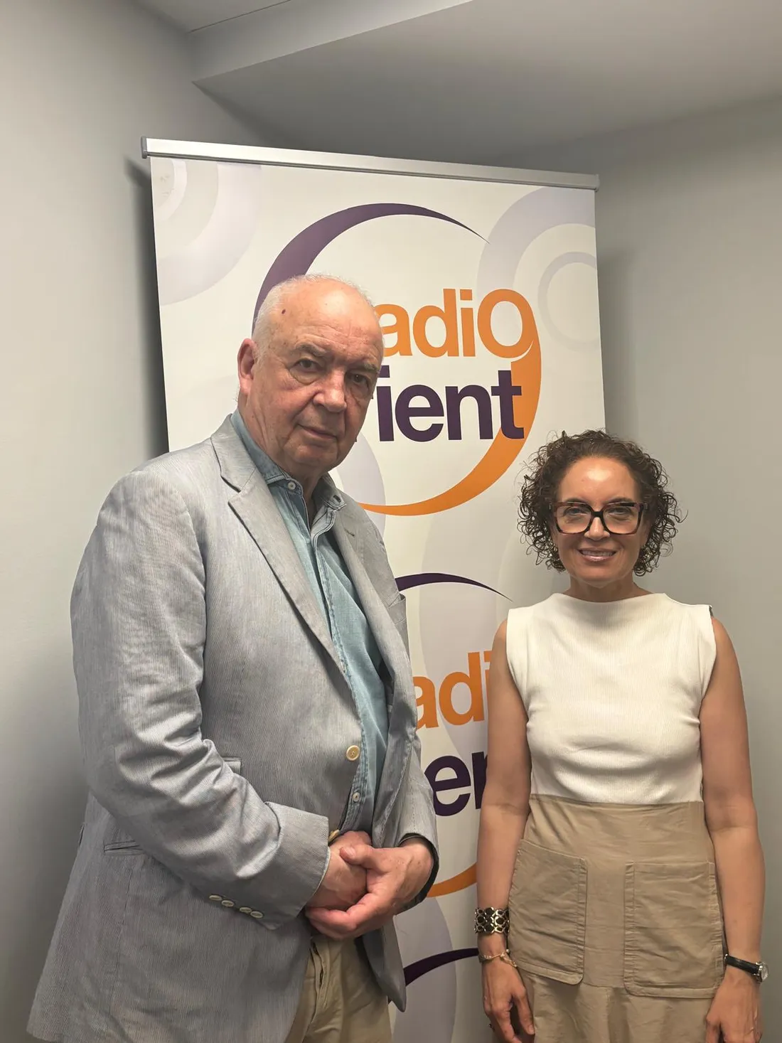 Succession, pouvoir, conflit : le système Khamenei décrypté