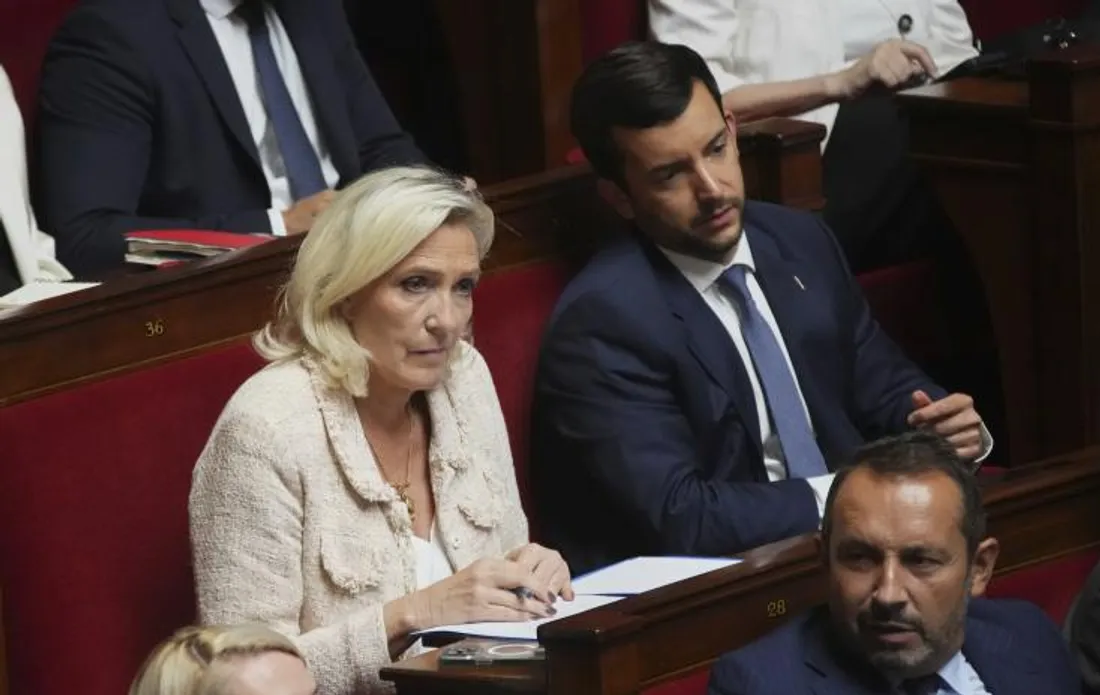 France : l’Assemblée nationale adopte une résolution RN sur l’accord franco-algérien de 1968