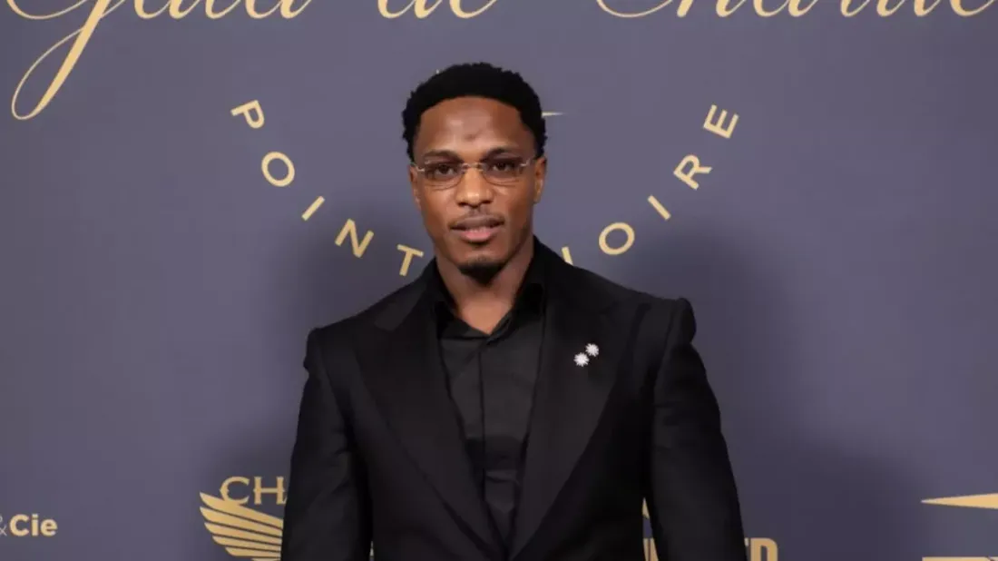 Niska s'engage pour la jeunesse congolaise avec une vente aux enchères