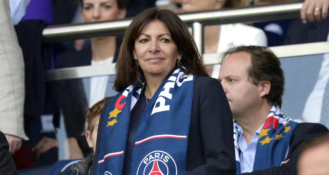 Le PSG fait une offre "ridicule" pour le Parc des Princes selon Anne Hidalgo (VIDÉO)