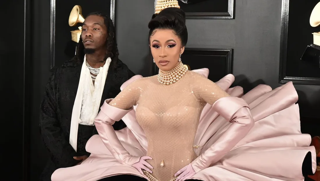 Cardi B et Offset font la fête dans un club de NYC malgré leur divorce houleux !