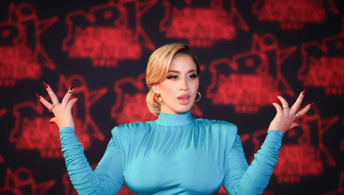 La Zarra à l'Eurovision : elle se défend après son geste 