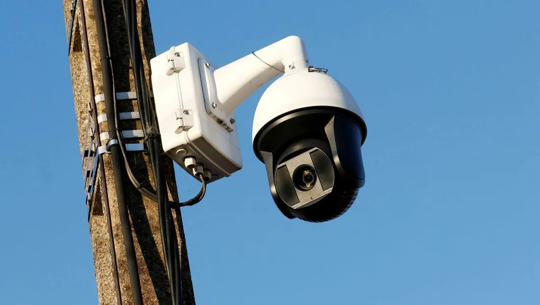 La vidéosurveillance , expérimentée aux JO, généralisée par le gouvernement Barnier