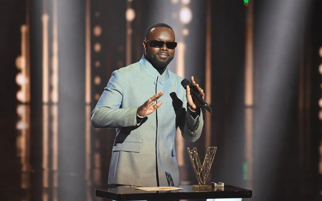 Gims triomphe aux Victoires de la Musique, Booba lance des piques et attise les rumeurs