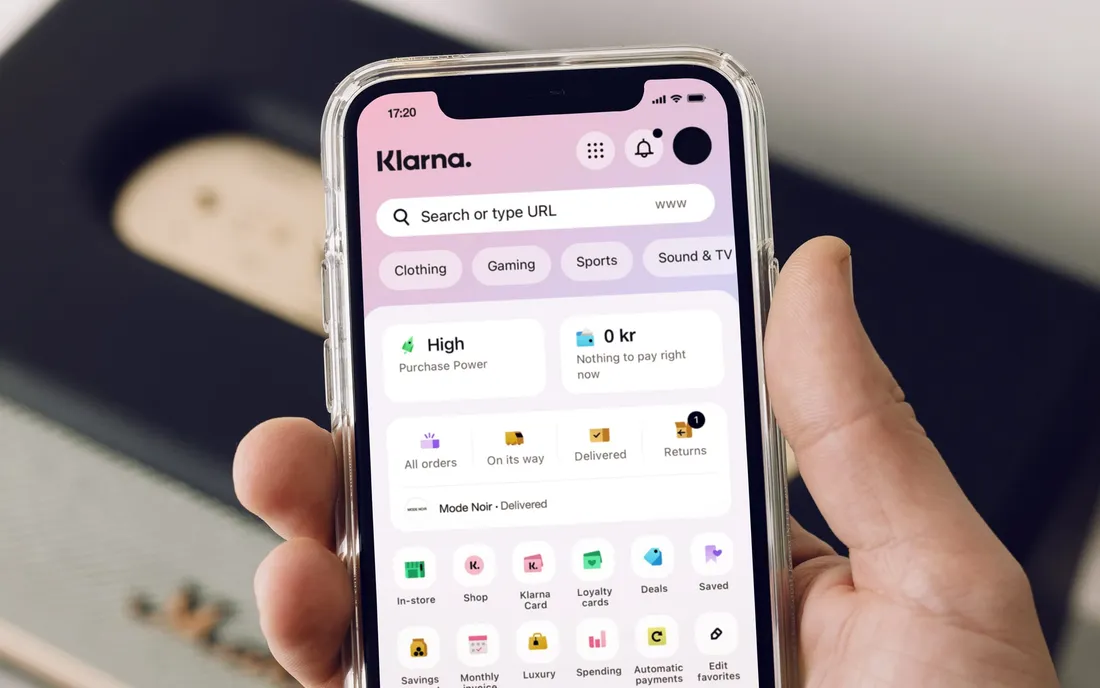 Klarna cesse ses recrutements face à l'efficacité de l'IA