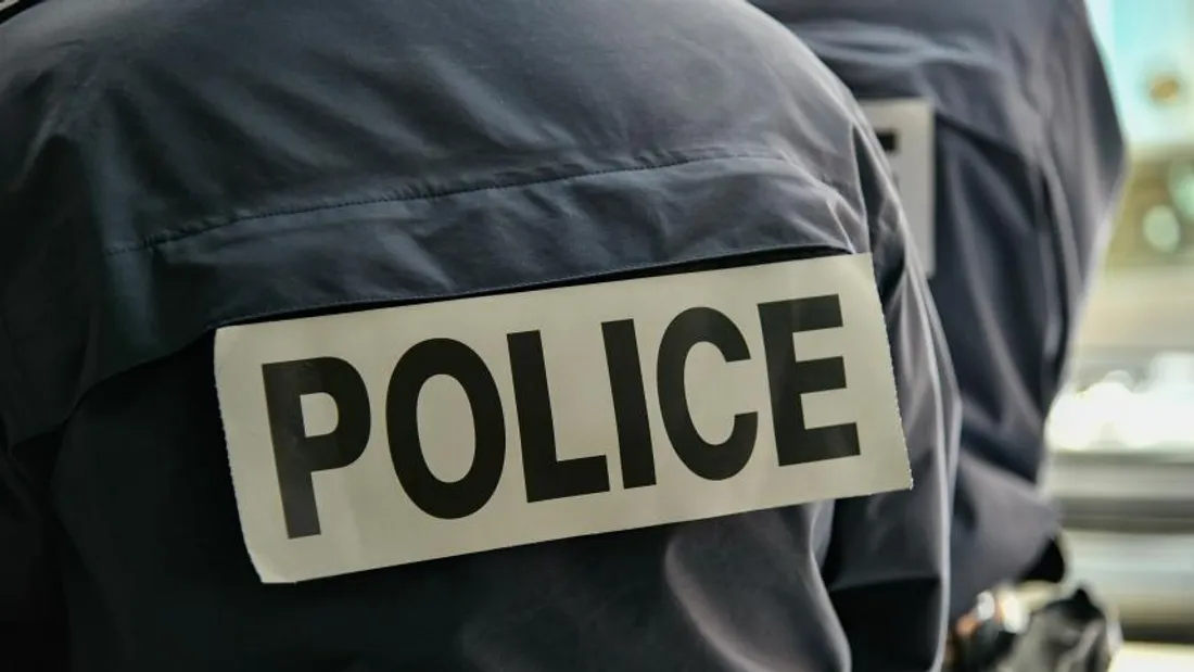 Un père signale des faits d’attouchements sur sa fille, le rectorat de Versailles le menace !