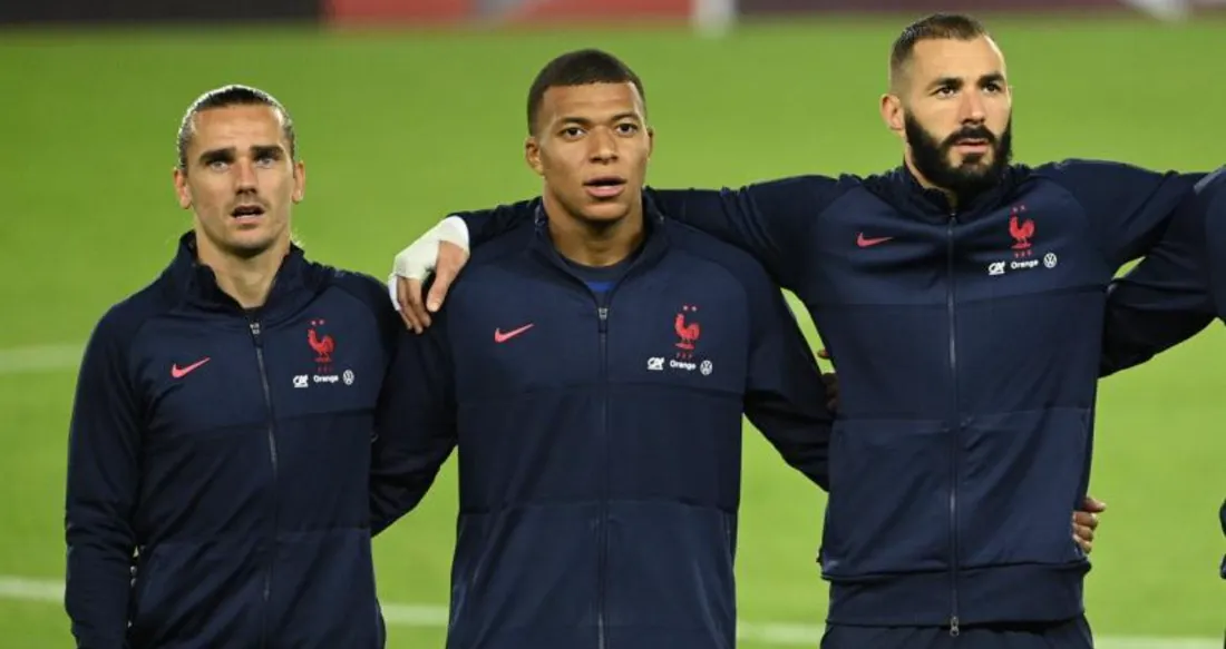 Tensions chez les Bleus : Mbappé écarté par Griezmann et Benzema