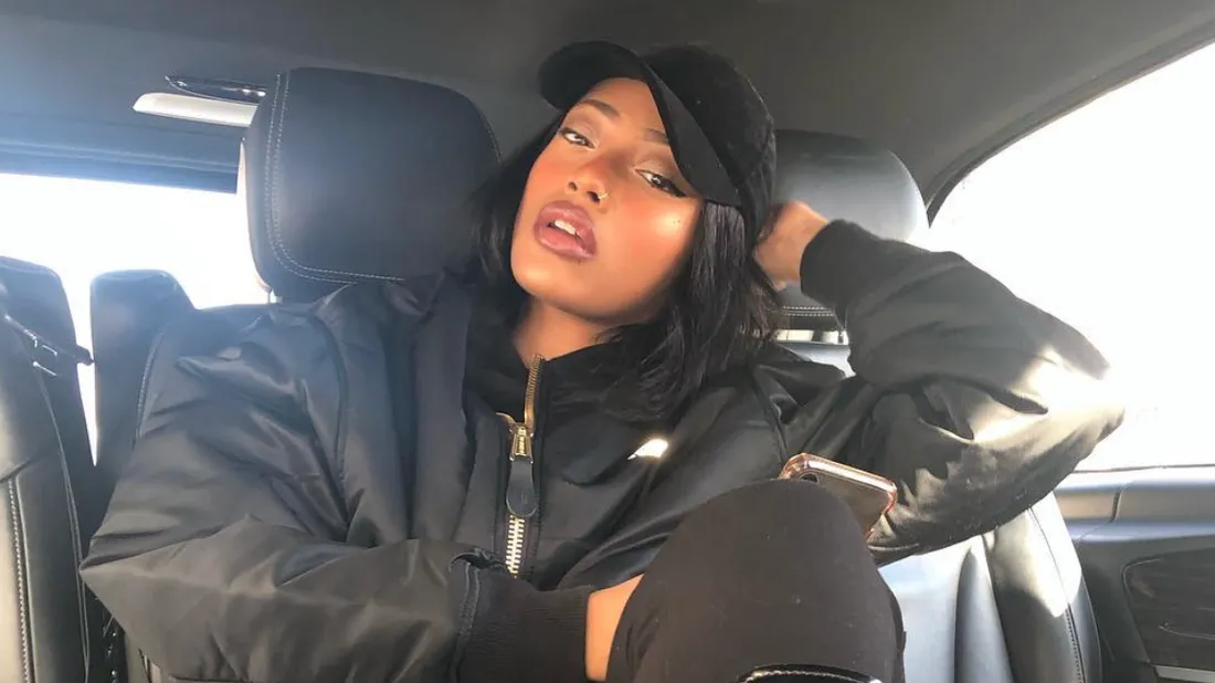 Shay sur le plateau de Quotidien, se retrouve dans un moment gênant après une blague ratée [VIDÉO]