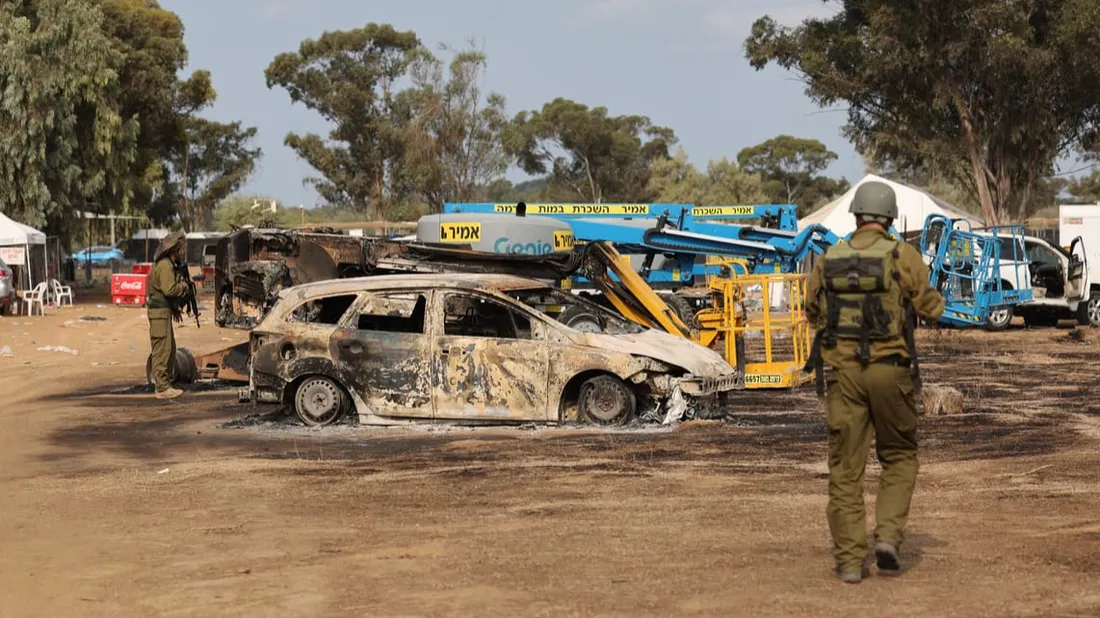  Rave Party en Israël : les familles cherchent encore leurs proches « on l'a cherché partout... »