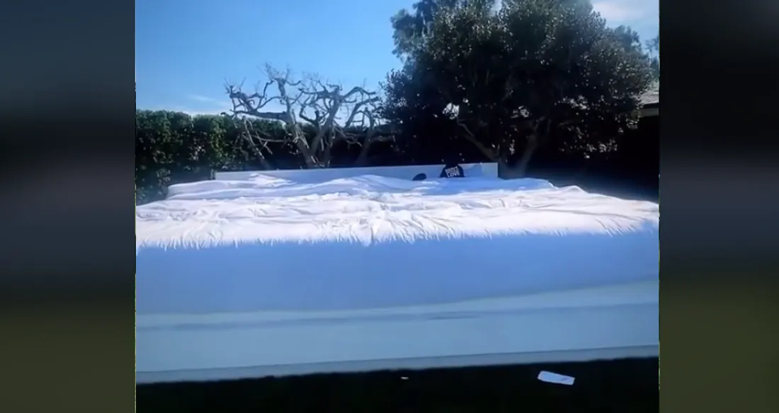 Diddy : un lit géant dans son jardin ne joue pas en sa faveur