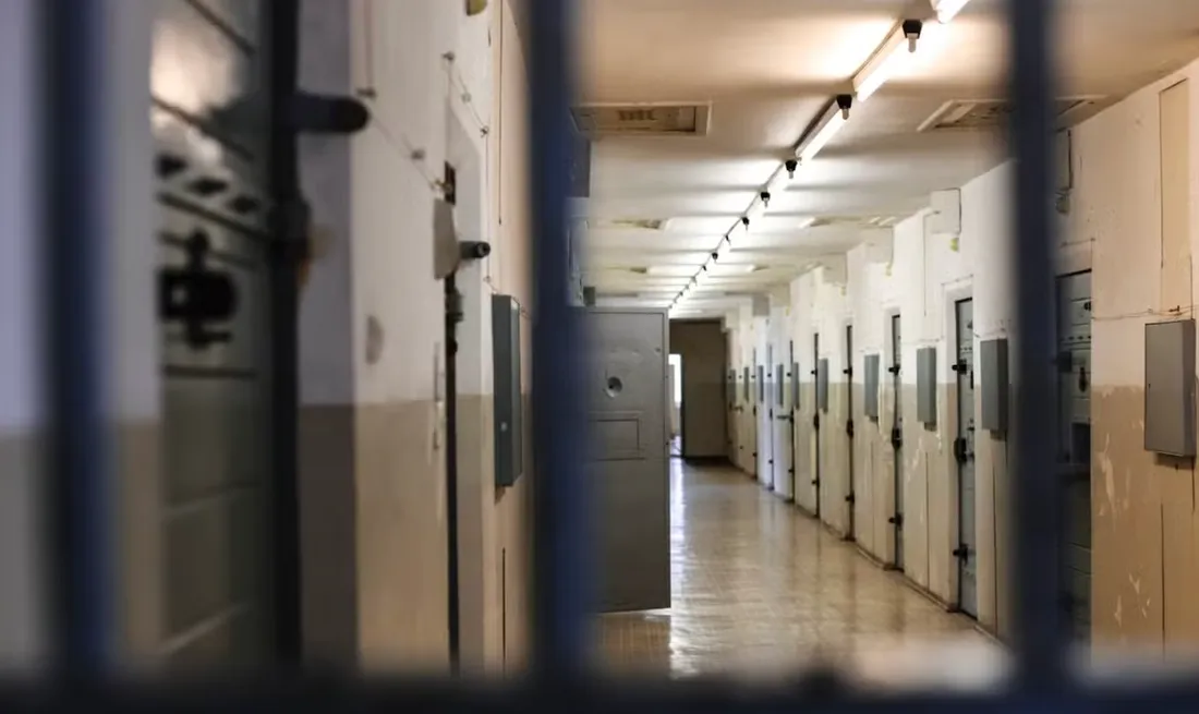 Un ado risque 20 ans de prison pour avoir eu des relations avec une fille mineur eà Dubaï 