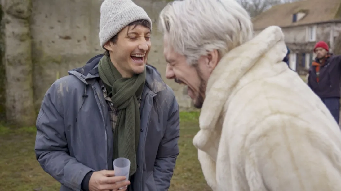 FIASCO : Quand le tournage de la série vire au désastre humoristique avec Pierre Niney