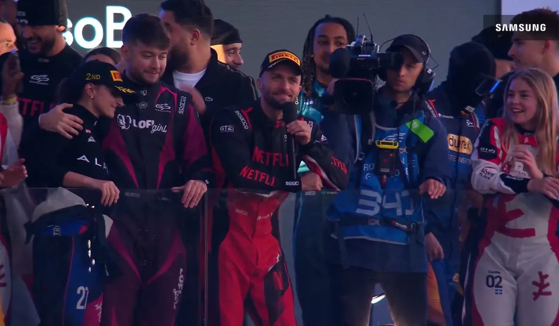 Explosion des charts : l'album inspiré par le GP Explorer 3 de Squeezie conquiert les fans