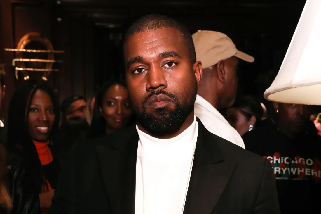 Kanye West choque avec une vidéo provocante de Pamela Anderson nue