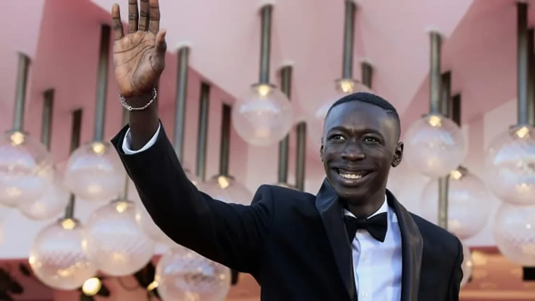 Interpellation de Khaby Lame aux USA : Le TikTokeur célèbre confronté à l'immigration