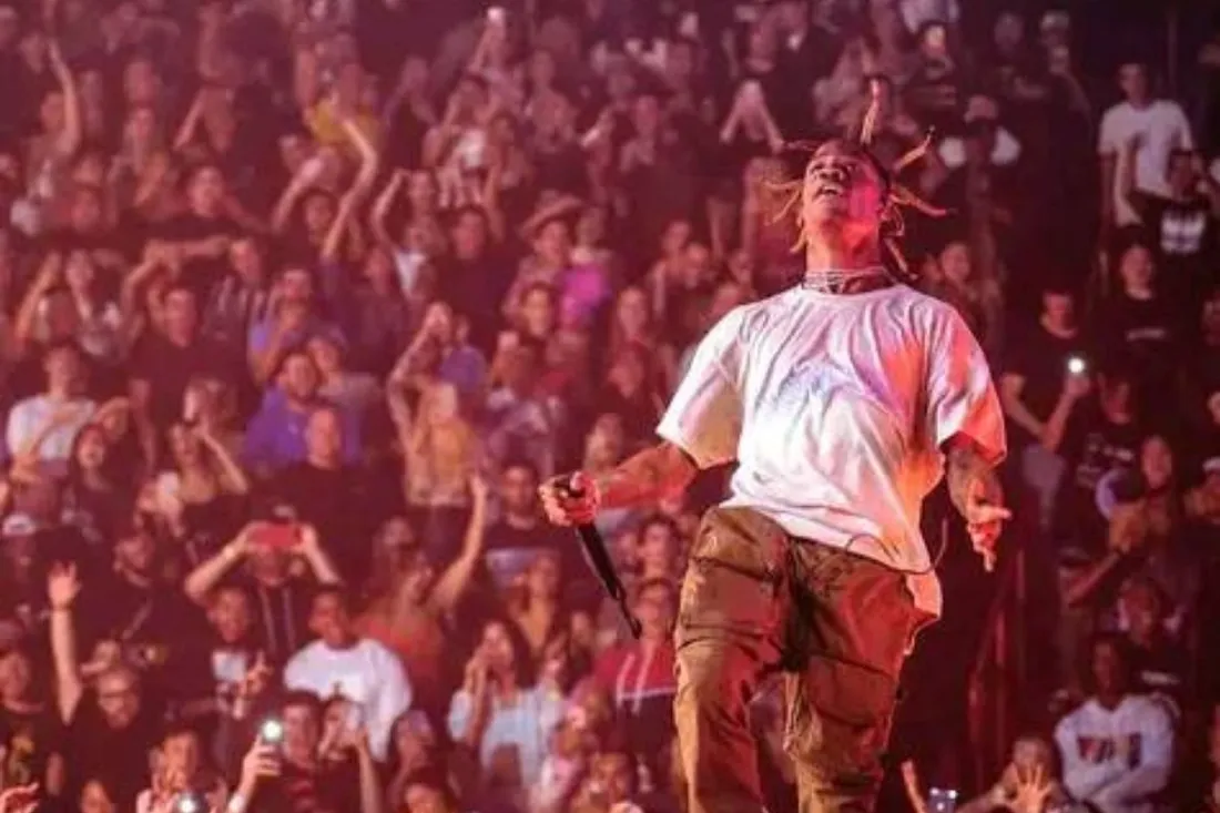 Travis Scott enflamme São Paulo et provoque un séisme musical