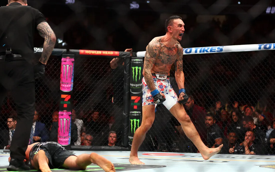 UFC 300 : Max Holloway met le K.O de l'année à Justin Gaethje !