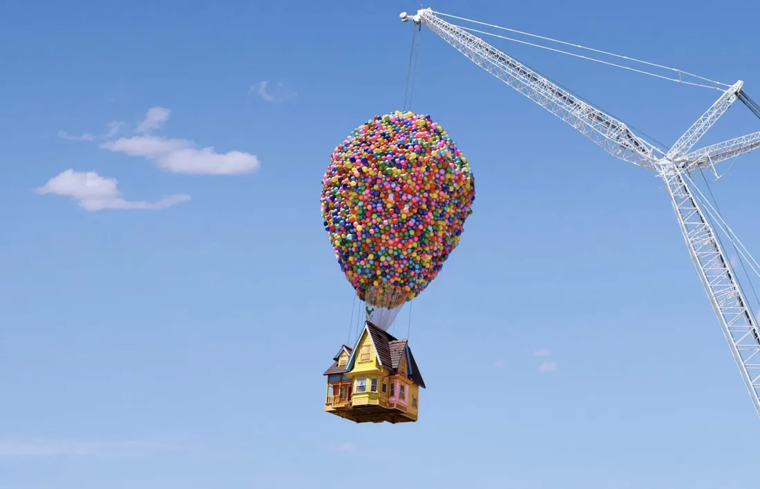 Vous pouvez réserver la maison volante de Là-Haut sur Airbnb !