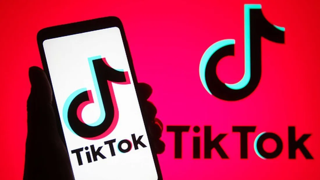 TikTok : la tendance #mirrorreflection suscite la curiosité des internautes