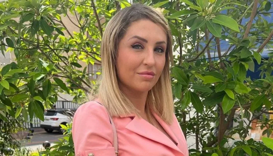 Amandine Pellisard la star de mym touche-t-elle la CAF ?