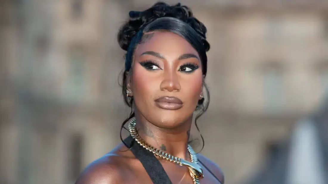 Aya Nakamura répond aux attaques racistes 