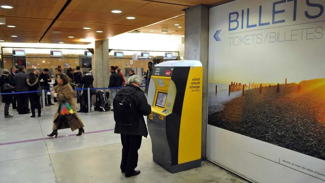 Adieu les composteurs de gare : la dématérialisation fait son grand retour