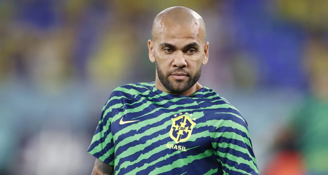 L'ex-footballeur Dani Alves condamné à 4 ans de prison